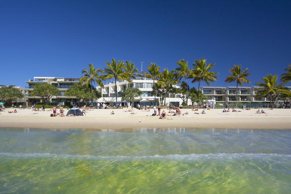 On The Beach Noosa Resort Exteriör bild